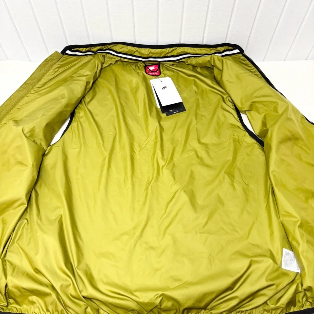 Nike Tech Men's Woven Vest UPF 40 Green Size L‎
